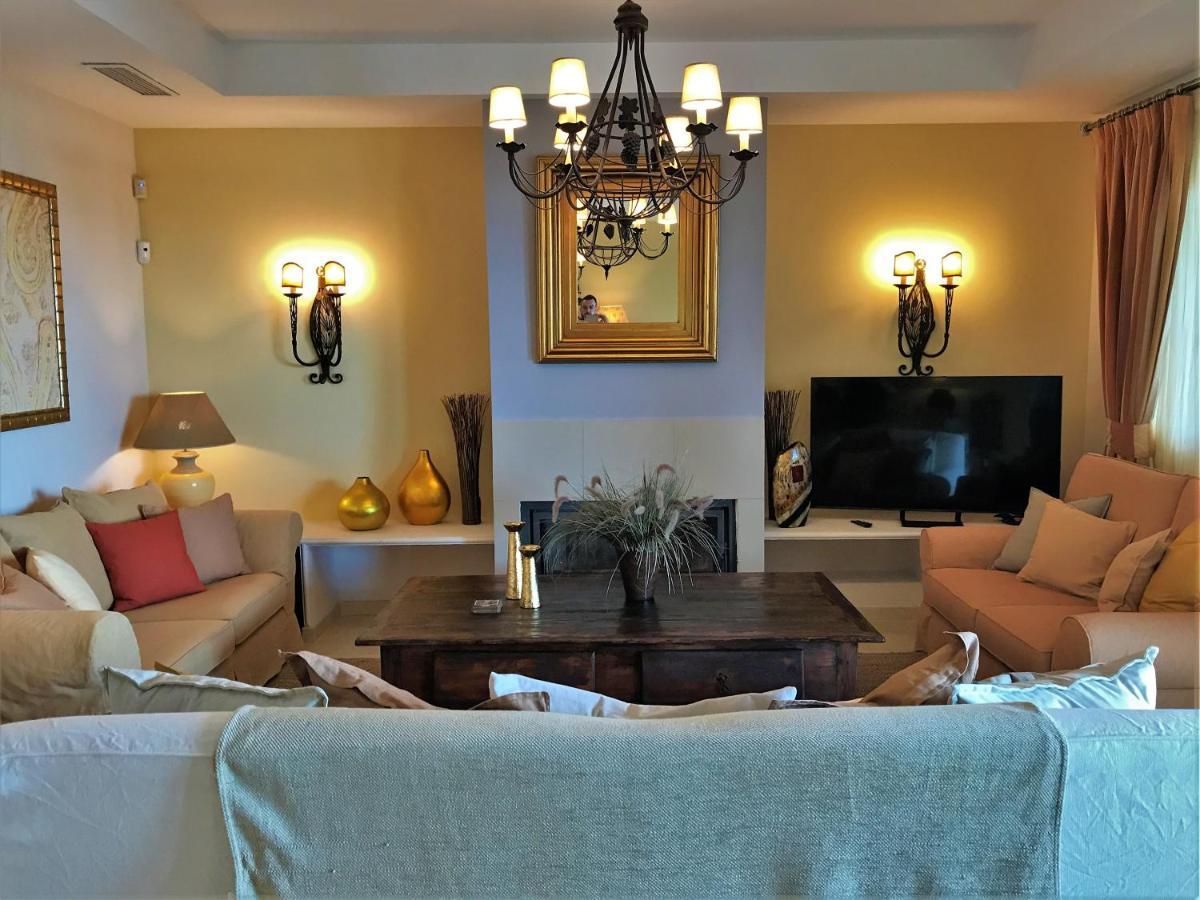 Villa Princesa Kristina Castillo de Sabinillas Екстер'єр фото