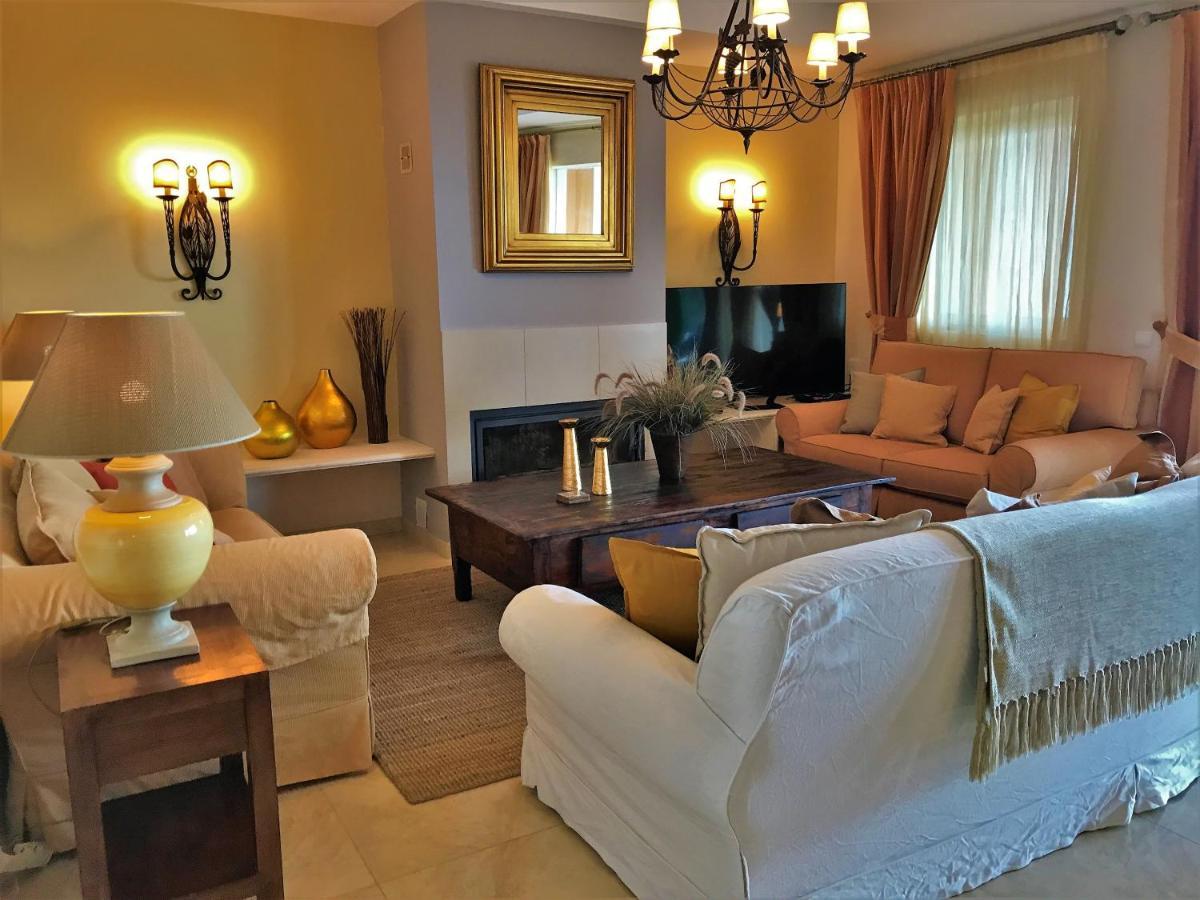Villa Princesa Kristina Castillo de Sabinillas Екстер'єр фото