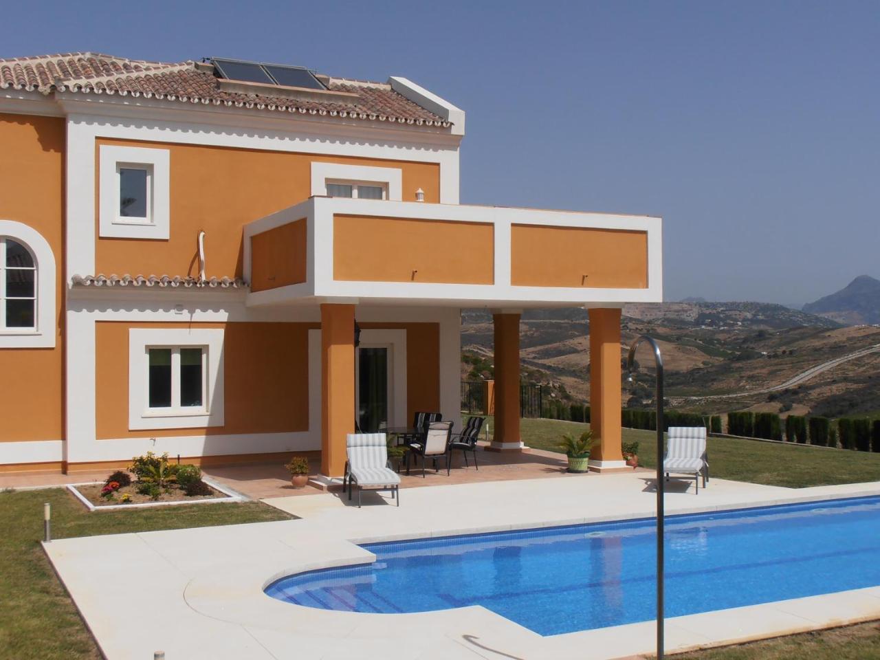 Villa Princesa Kristina Castillo de Sabinillas Екстер'єр фото
